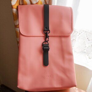 Rains Rucksack Bag (Coral)